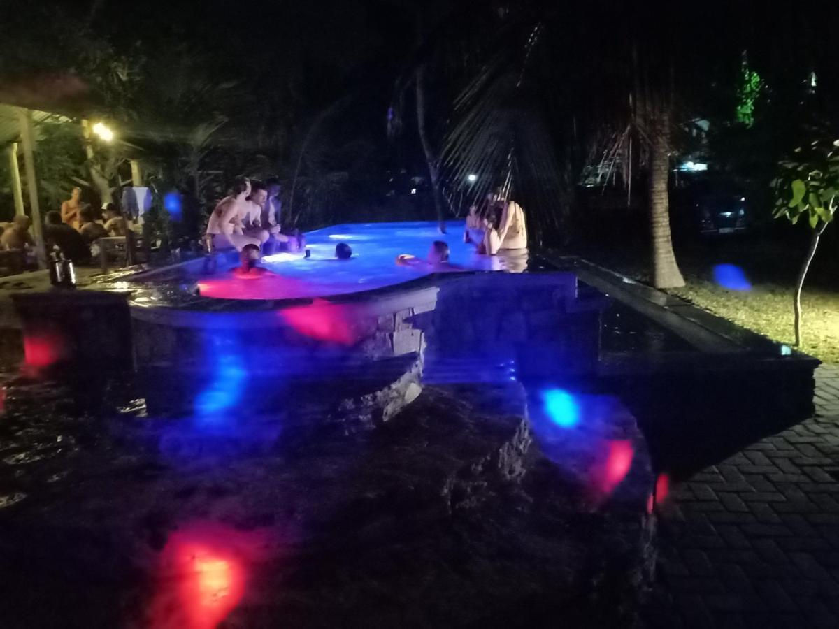 Optimum Residencies Panzió Negombo Kültér fotó
