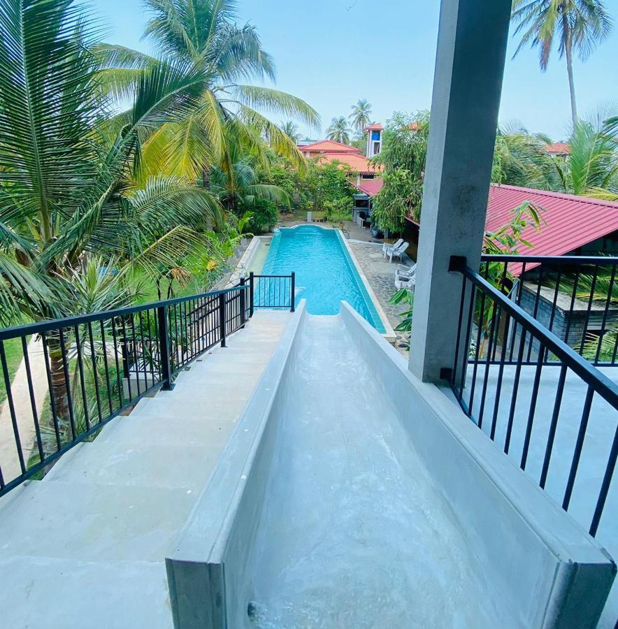 Optimum Residencies Panzió Negombo Kültér fotó