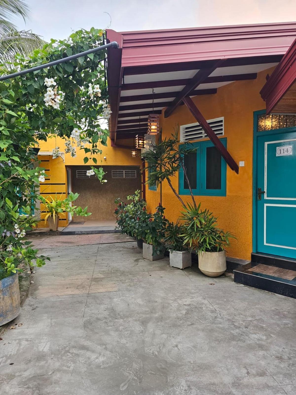 Optimum Residencies Panzió Negombo Kültér fotó